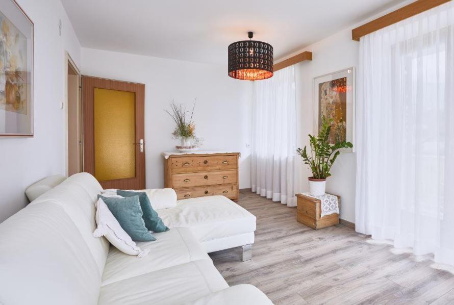 Apartmenthaus Haringer Novacella Εξωτερικό φωτογραφία